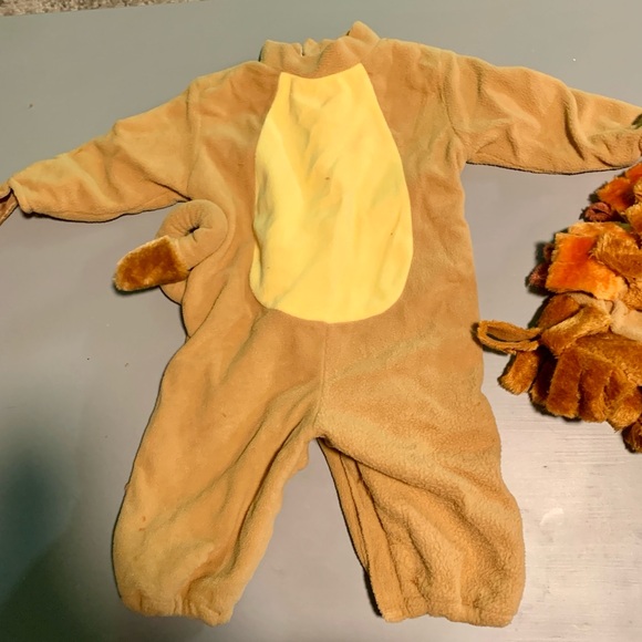 Spooktacular Creations Lion costume
•size 6-12 months
•tan color NWOT no boots - Picture 4 of 10